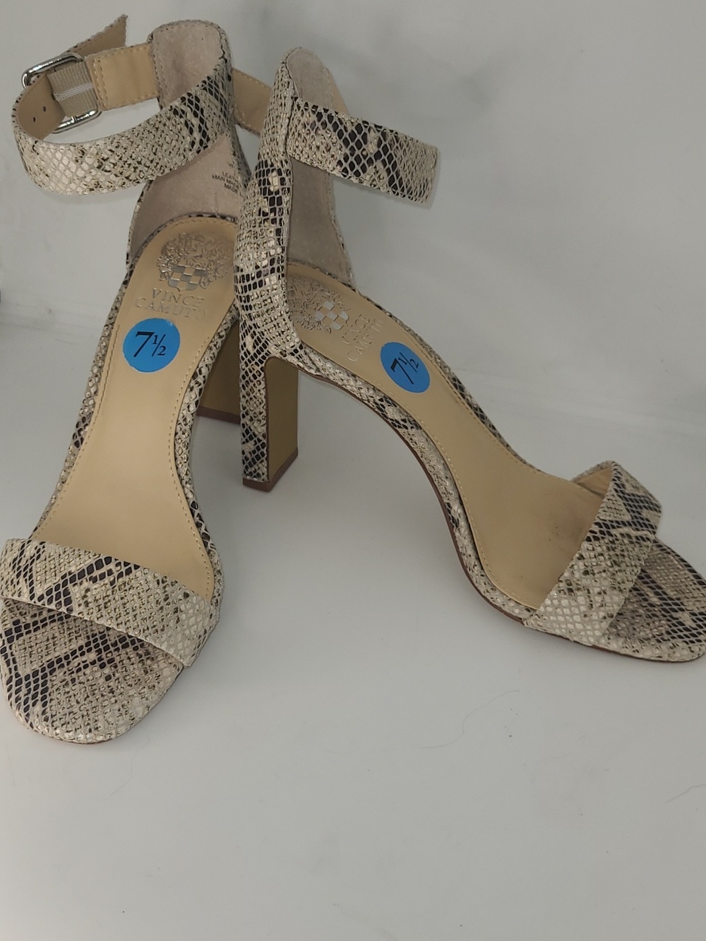 Vince Camuto Bendiva Heeled Sandal Women's Size 7.5 M Strappy Snakeskin Print - Picture 4 of 5